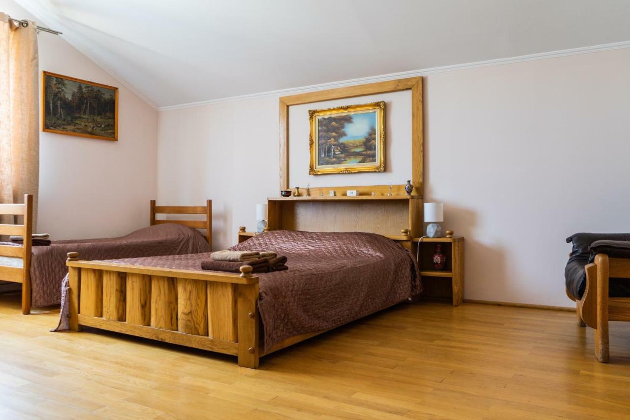 Hostel Villa Romaリヴィウ エクステリア 写真