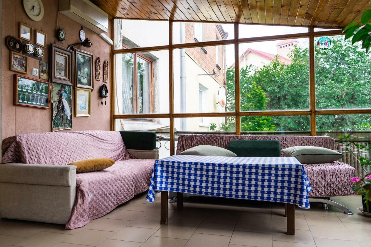 Hostel Villa Romaリヴィウ エクステリア 写真